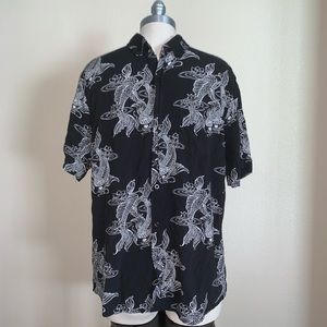 5/25$ Short sleeve Hawaiian style Koi Button Shirt
